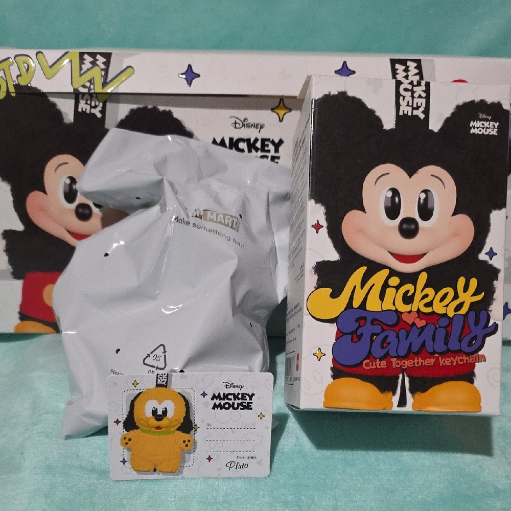 LABUBU‎ (PLUTO) Mickey Mouse Family Keychain.